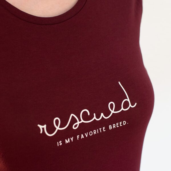 T-Shirt "Rescued is my favorite breed" – Bild 2