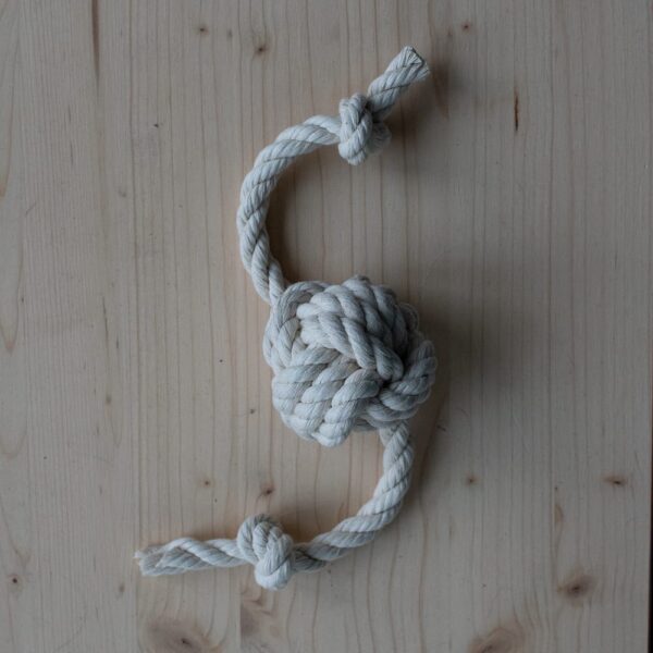 Affenfaust mit Seil