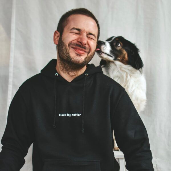 Hoodie "Black dogs matter" – Bild 5